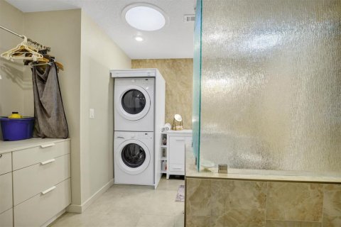Condominio en venta en Kissimmee, Florida, 2 dormitorios, 102.56 m2 № 1832855 - foto 18