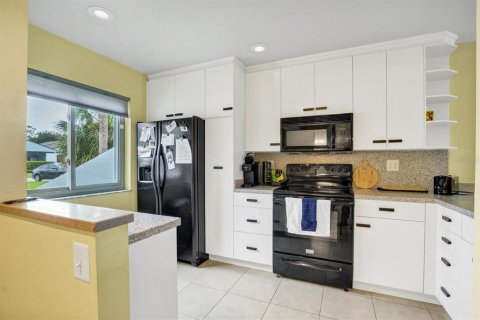 Condominio en venta en Kissimmee, Florida, 2 dormitorios, 102.56 m2 № 1832855 - foto 8