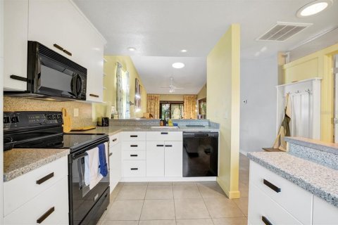 Condominio en venta en Kissimmee, Florida, 2 dormitorios, 102.56 m2 № 1832855 - foto 10