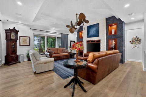 Casa en venta en Land O' Lakes, Florida, 3 dormitorios, 435.99 m2 № 2384162 - foto 4