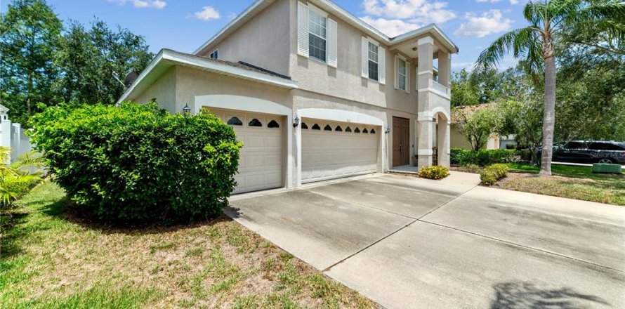 Casa en Bradenton, Florida 4 dormitorios, 303.79 m2 № 2157649