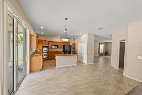Casa en venta en Bradenton, Florida, 4 dormitorios, 303.79 m2 № 2157649 - foto 7