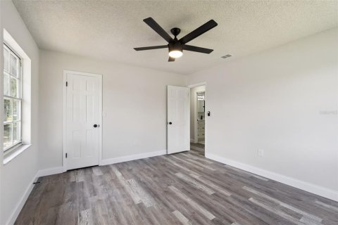 House in Kissimmee, Florida 4 bedrooms, 173.17 sq.m. № 2230086 - photo 14