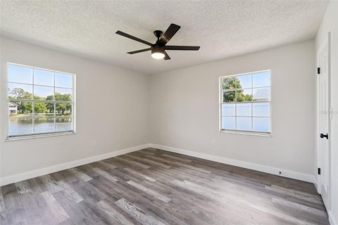 House in Kissimmee, Florida 4 bedrooms, 173.17 sq.m. № 2230086 - photo 17