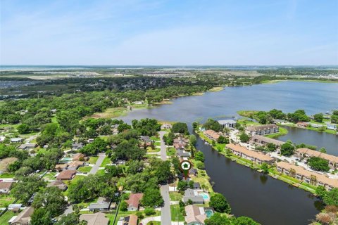 House in Kissimmee, Florida 4 bedrooms, 173.17 sq.m. № 2230086 - photo 25