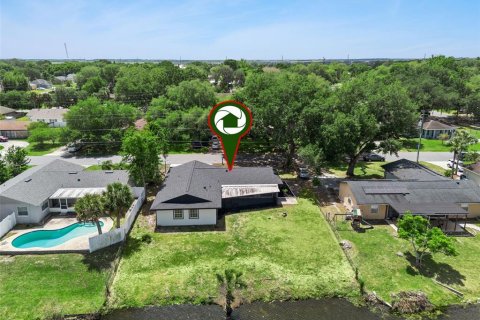 House in Kissimmee, Florida 4 bedrooms, 173.17 sq.m. № 2230086 - photo 23