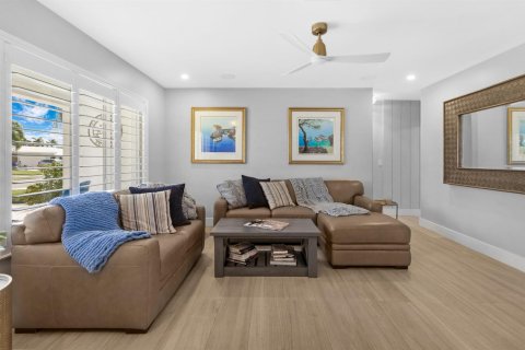 Villa ou maison à vendre à Pompano Beach, Floride: 3 chambres, 160.81 m2 № 2081737 - photo 6