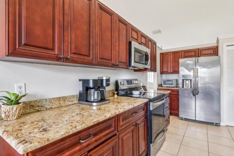 Casa en venta en Port St. Lucie, Florida, 3 dormitorios, 176.51 m2 № 2382918 - foto 16