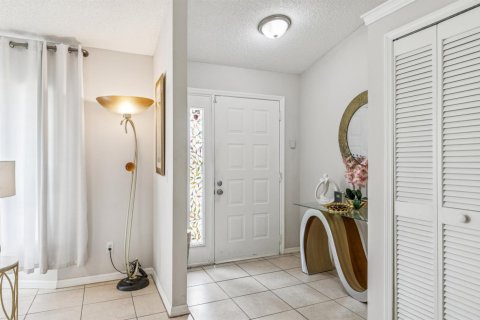 Casa en venta en Port St. Lucie, Florida, 3 dormitorios, 176.51 m2 № 2382918 - foto 4