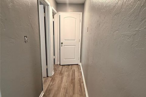 Immobilier commercial à louer à Gainesville, Floride: 80.27 m2 № 2430852 - photo 22