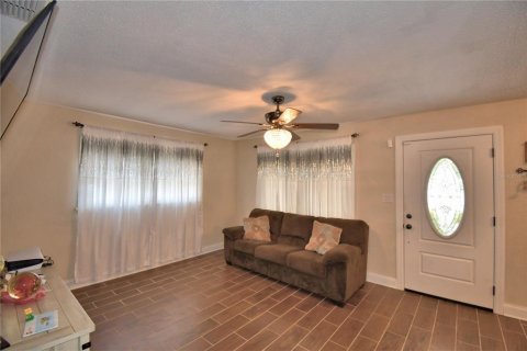 House in Bartow, Florida 3 bedrooms, 219.53 sq.m. № 1667124 - photo 11