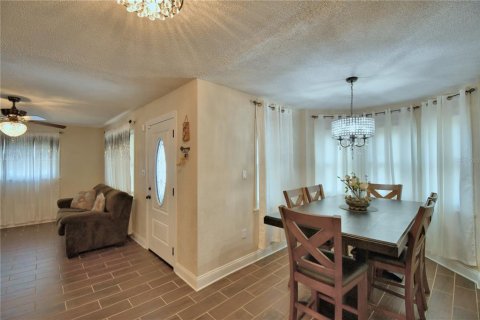 House in Bartow, Florida 3 bedrooms, 219.53 sq.m. № 1667124 - photo 15