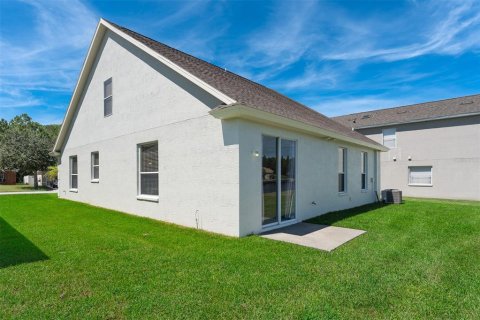 House in Port Orange, Florida 3 bedrooms, 181.25 sq.m. № 2396210 - photo 6