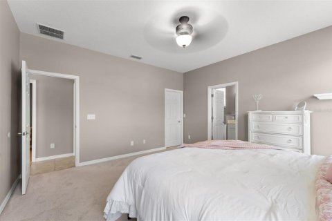 House in Port Orange, Florida 3 bedrooms, 181.25 sq.m. № 2396210 - photo 21