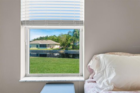 House in Port Orange, Florida 3 bedrooms, 181.25 sq.m. № 2396210 - photo 20