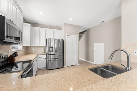 House in Port Orange, Florida 3 bedrooms, 181.25 sq.m. № 2396210 - photo 11