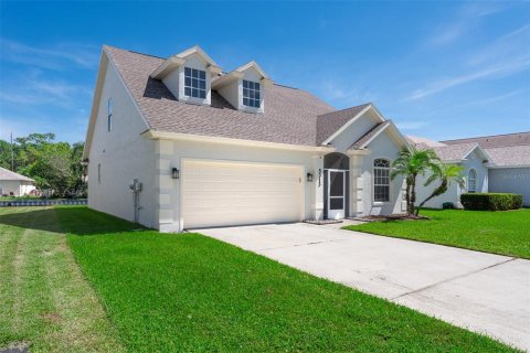 House in Port Orange, Florida 3 bedrooms, 181.25 sq.m. № 2396210 - photo 3