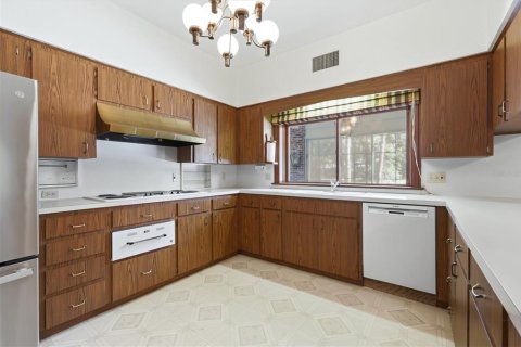 Купить виллу или дом в Брейдентон, Флорида 11 комнат, 533.54м2, № 2150225 - фото 22