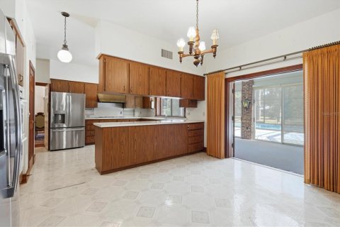 Купить виллу или дом в Брейдентон, Флорида 11 комнат, 533.54м2, № 2150225 - фото 26