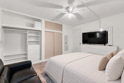 Condo in Fort Lauderdale, Florida, 2 bedrooms  № 2375007 - photo 19