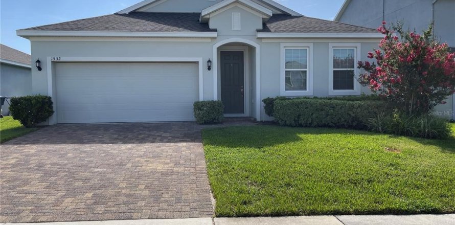 Villa ou maison à Minneola, Floride 4 chambres, 195.37 m2 № 1894883
