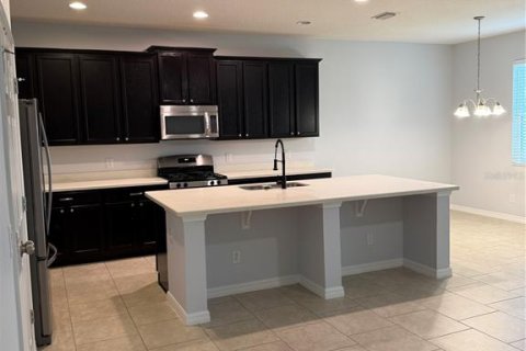 Casa en alquiler en Minneola, Florida, 4 dormitorios, 195.37 m2 № 1894883 - foto 8