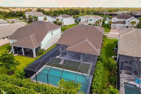 Casa en venta en Bradenton, Florida, 4 dormitorios, 265.61 m2 № 1901833 - foto 2