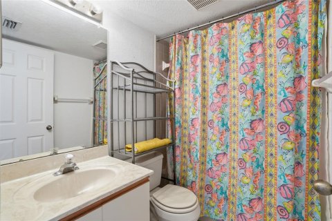 Купить кондоминиум в Пунта-Горда, Флорида 5 комнат, 107.12м2, № 2205574 - фото 17