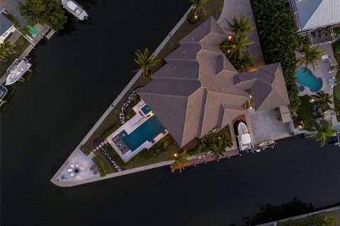 Villa ou maison à vendre à Anna Maria, Floride: 4 chambres, 345.78 m2 № 2396529 - photo 17