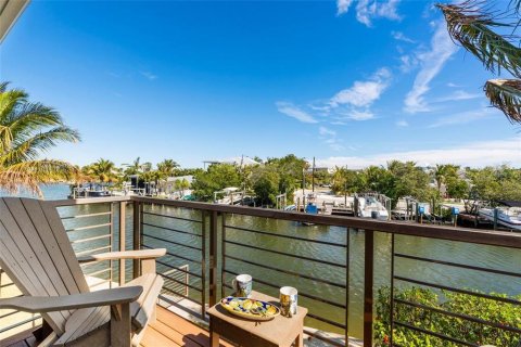 Villa ou maison à vendre à Anna Maria, Floride: 4 chambres, 345.78 m2 № 2396529 - photo 14