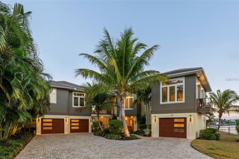 Villa ou maison à vendre à Anna Maria, Floride: 4 chambres, 345.78 m2 № 2396529 - photo 15