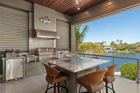 Villa ou maison à vendre à Anna Maria, Floride: 4 chambres, 345.78 m2 № 2396529 - photo 28