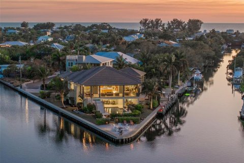 Villa ou maison à Anna Maria, Floride 4 chambres, 345.78 m2 № 2396529