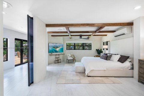 Villa ou maison à louer à Wilton Manors, Floride: 5 chambres, 335.47 m2 № 1943012 - photo 19