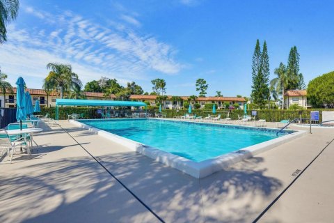 Copropriété à vendre à Lake Worth, Floride: 2 chambres, 73.39 m2 № 2178336 - photo 15