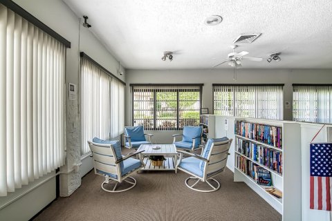 Copropriété à vendre à Lake Worth, Floride: 2 chambres, 73.39 m2 № 2178336 - photo 12
