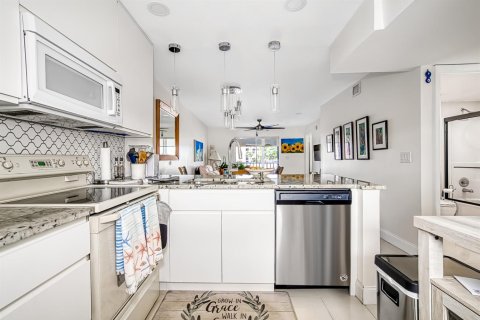 Copropriété à vendre à Lake Worth, Floride: 2 chambres, 73.39 m2 № 2178336 - photo 5