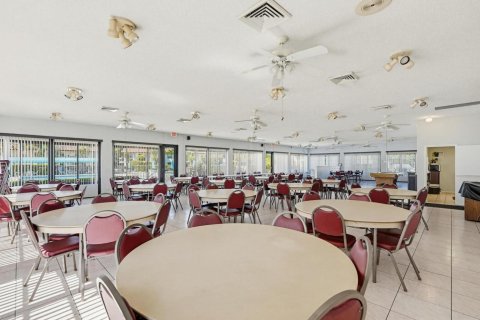 Copropriété à vendre à Lake Worth, Floride: 2 chambres, 73.39 m2 № 2178336 - photo 16