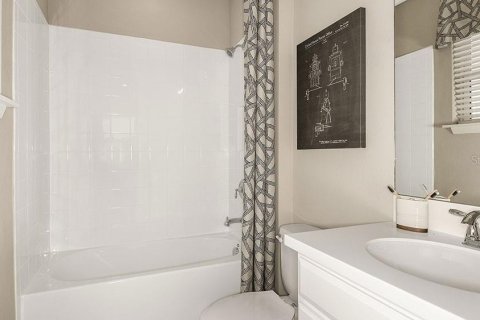 Купить виллу или дом в Аполло-Бич, Флорида 7 комнат, 205.22м2, № 1782971 - фото 19