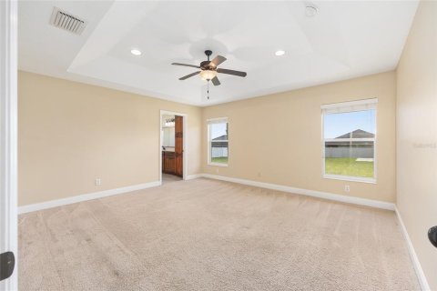 House in Ocala, Florida 4 bedrooms, 222.32 sq.m. № 2149660 - photo 24