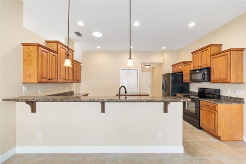 House in Ocala, Florida 4 bedrooms, 222.32 sq.m. № 2149660 - photo 13