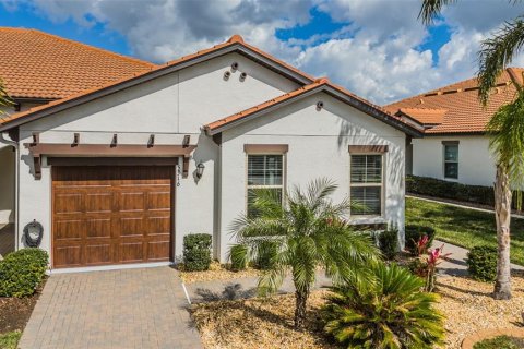 House in Wimauma, Florida 2 bedrooms, 151.99 sq.m. № 1529927 - photo 2