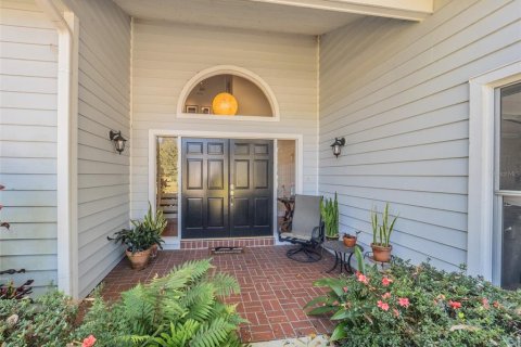 House in Winter Park, Florida 4 bedrooms, 289.95 sq.m. № 1519323 - photo 13