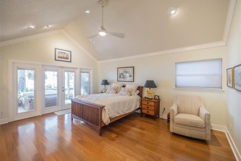 House in Winter Park, Florida 4 bedrooms, 289.95 sq.m. № 1519323 - photo 19