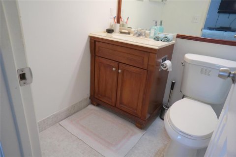 Condo in Deerfield Beach, Florida, 1 bedroom  № 2253581 - photo 15