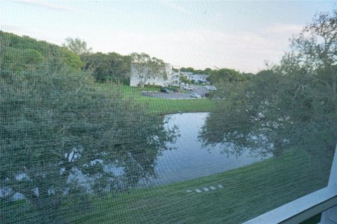Condo in Deerfield Beach, Florida, 1 bedroom  № 2253581 - photo 25