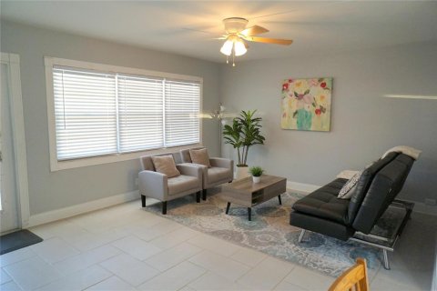 Condo in Deerfield Beach, Florida, 1 bedroom  № 2253581 - photo 3