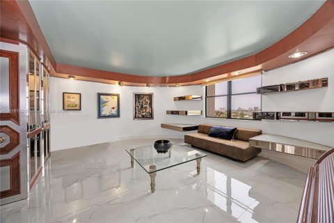 Купить кондоминиум в Майами, Флорида 1 комната, 215.53м2, № 2034891 - фото 9