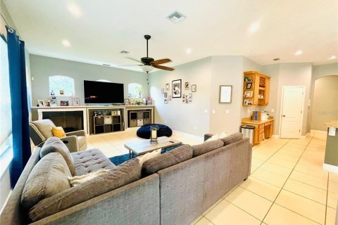 House in DeBary, Florida 5 bedrooms, 318.47 sq.m. № 2096279 - photo 9
