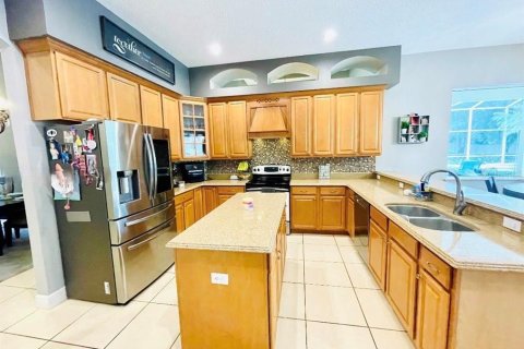 House in DeBary, Florida 5 bedrooms, 318.47 sq.m. № 2096279 - photo 3
